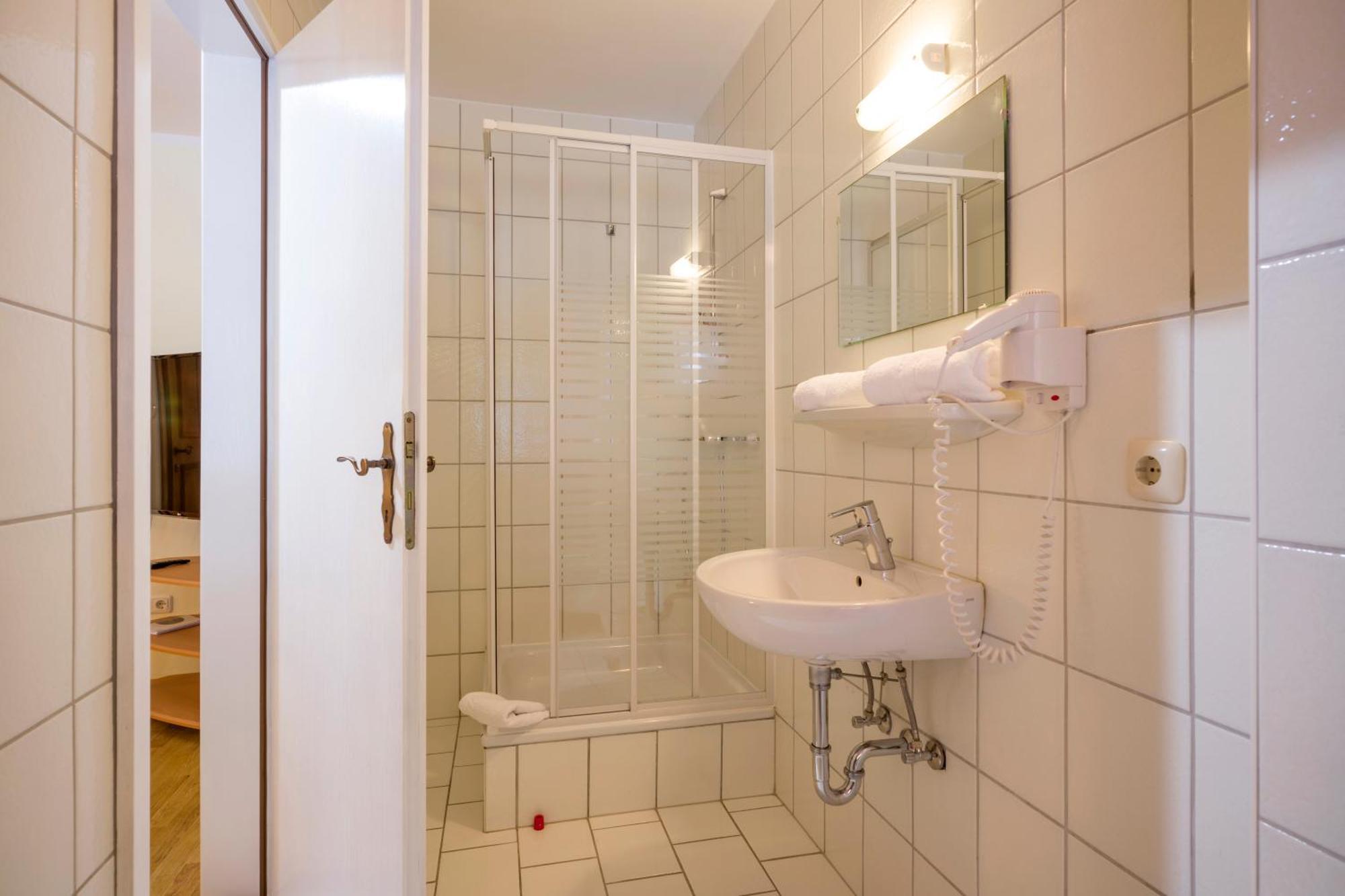 Alpenlodge, Ferienwohnung 19 Тирзее Екстериор снимка